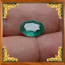 Load image into Gallery viewer, Emerald / Panna - 15