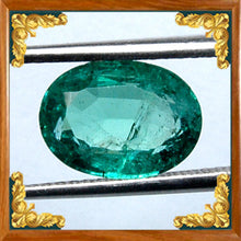 Load image into Gallery viewer, Emerald / Panna - 25