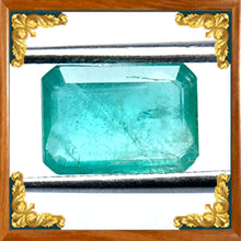 Load image into Gallery viewer, Emerald / Panna - 37