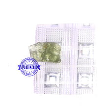 Load image into Gallery viewer, Moldavite - 30