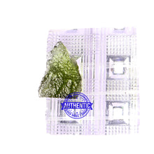 Load image into Gallery viewer, Moldavite - 32