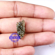 Load image into Gallery viewer, Moldavite - 40