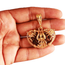 Load image into Gallery viewer, 1 Mukhi half moon shaped from India - Bead No. 288
