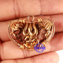 Load image into Gallery viewer, 1 Mukhi half moon shaped from India - Bead No. 313
