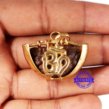 Load image into Gallery viewer, 1 Mukhi half moon shaped from India - Bead No. 340
