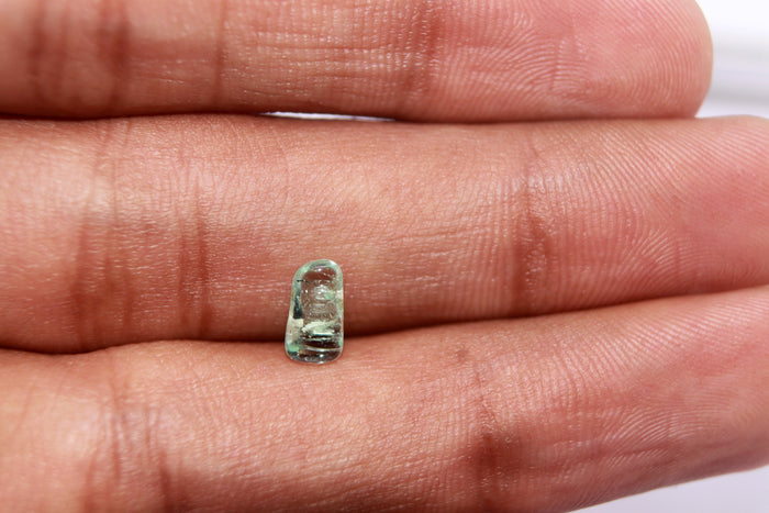 Emerald / Panna - 70