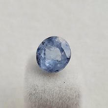 Load image into Gallery viewer, Blue Sapphire / Neelam - 4 - 1.16 carats
